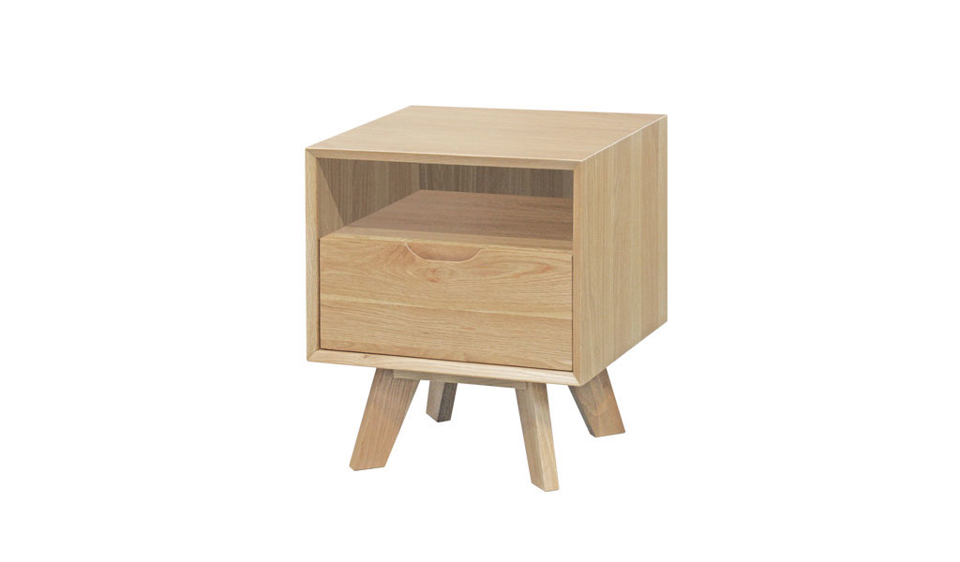 Elm Bedside